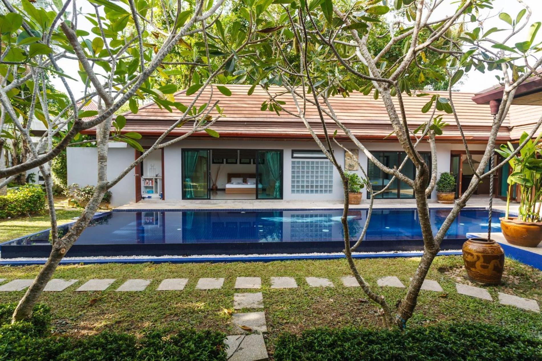 Frangipani Pool Villa - Garden, Bbq & Maid Nai Harn Kültér fotó